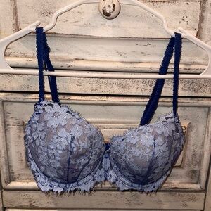 Victoria’s Secret push up bra
